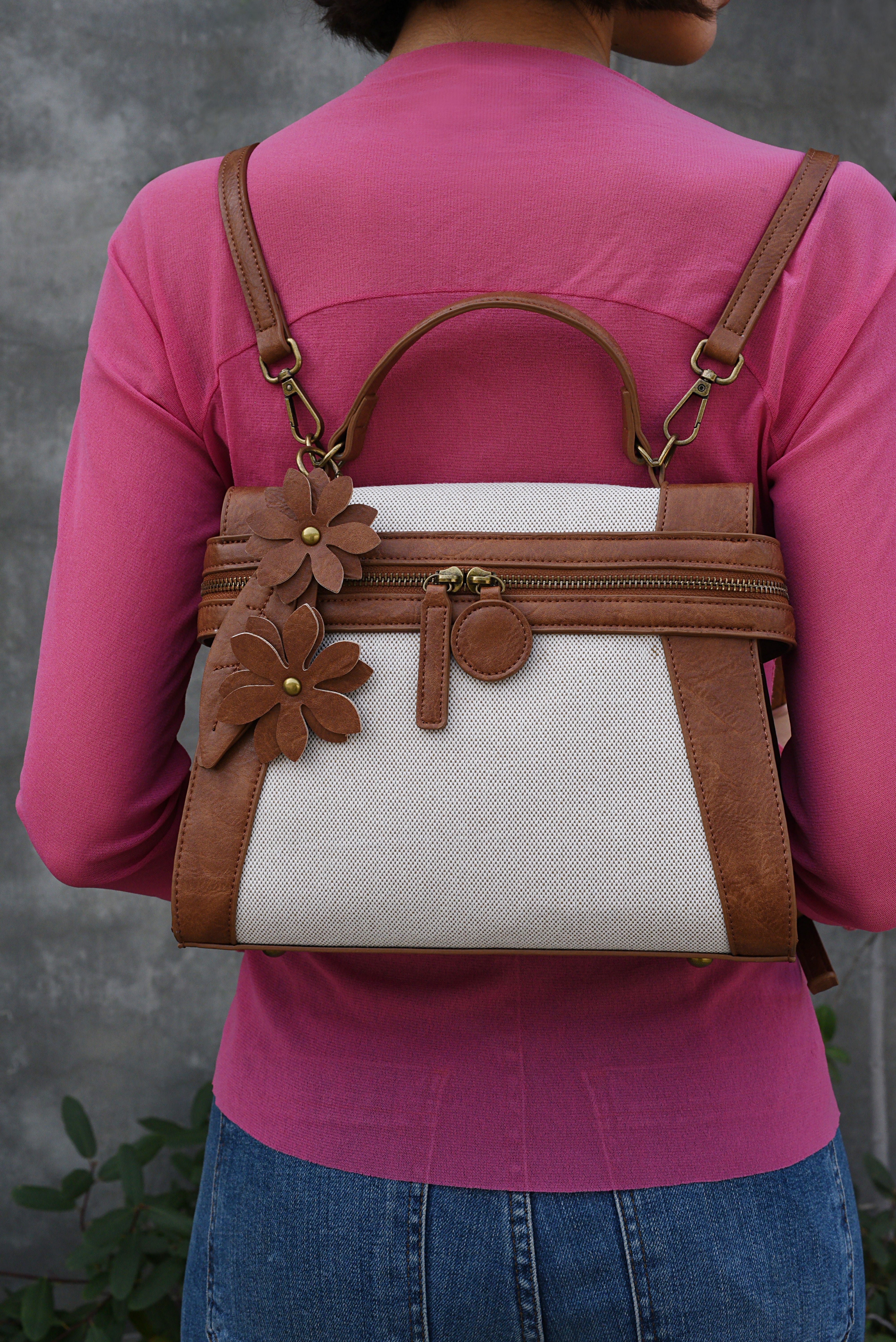 Emma Brown Linen Flower | Crossbody Bag