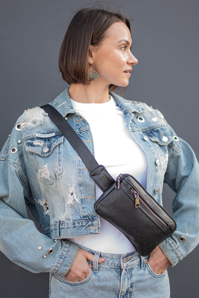 Mia Black | Belt Bag