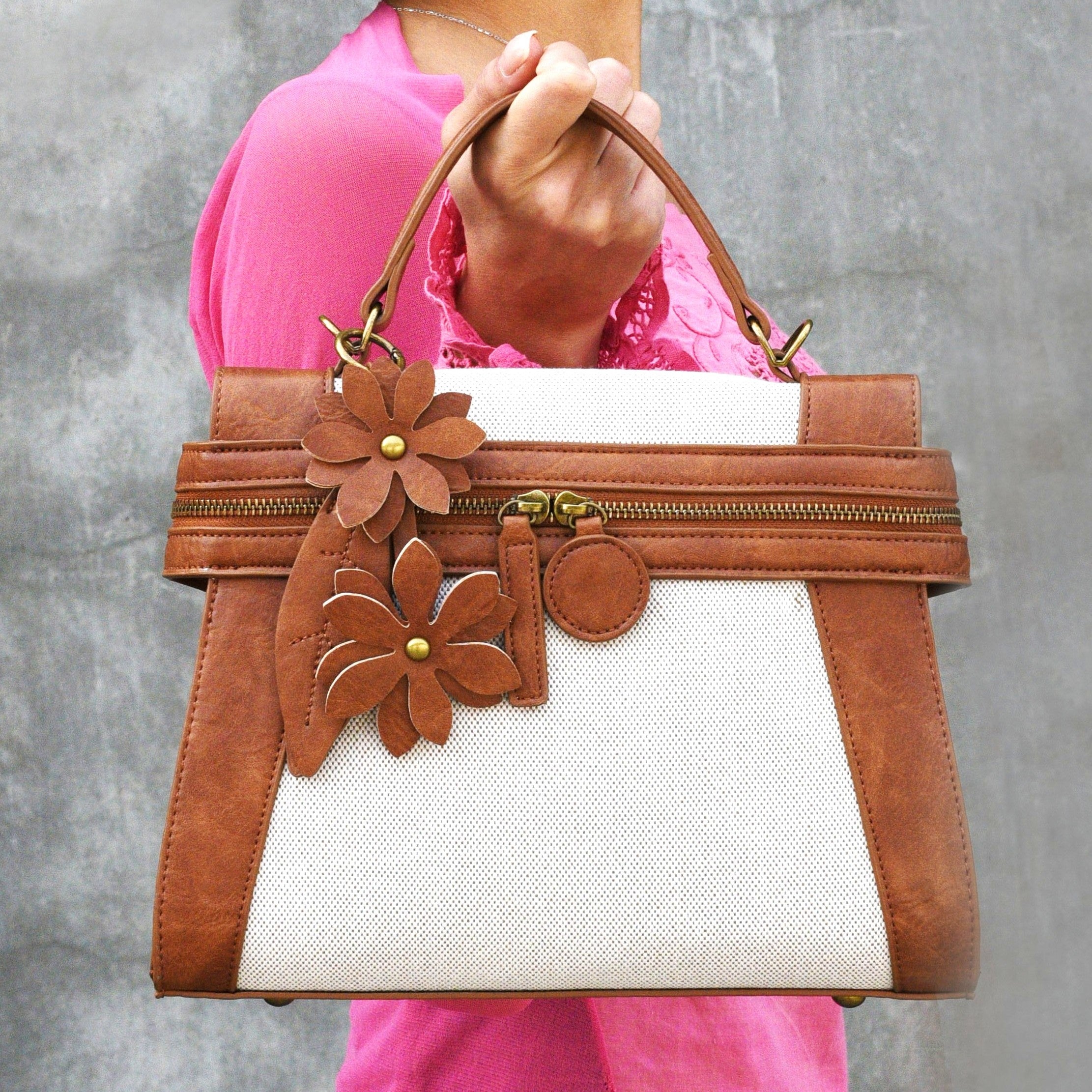 Emma Brown Linen Flower | Crossbody Bag